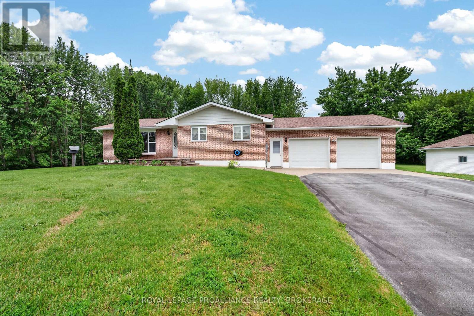 1246 TOWNLINE ROAD - 2