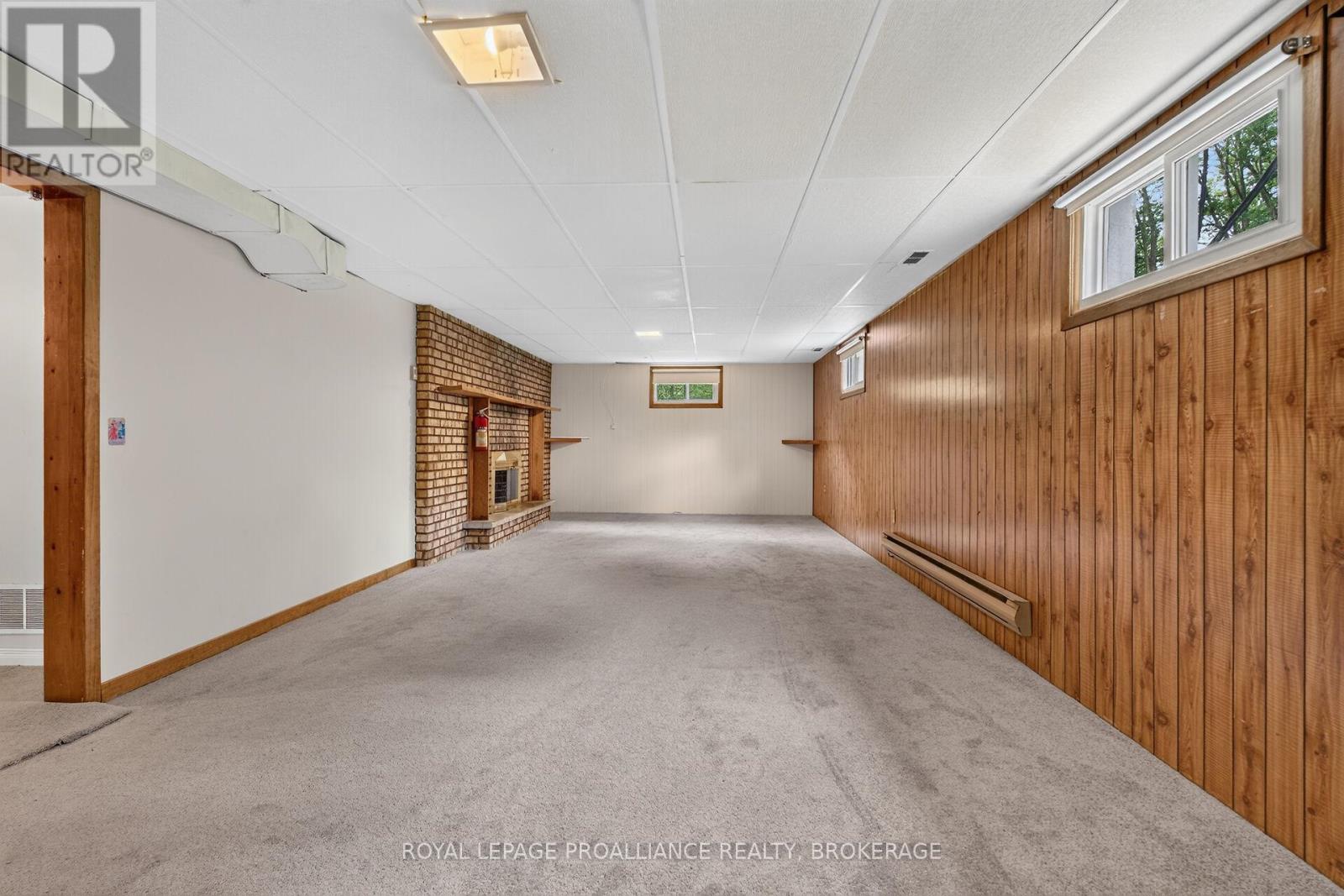 1246 TOWNLINE ROAD - 24