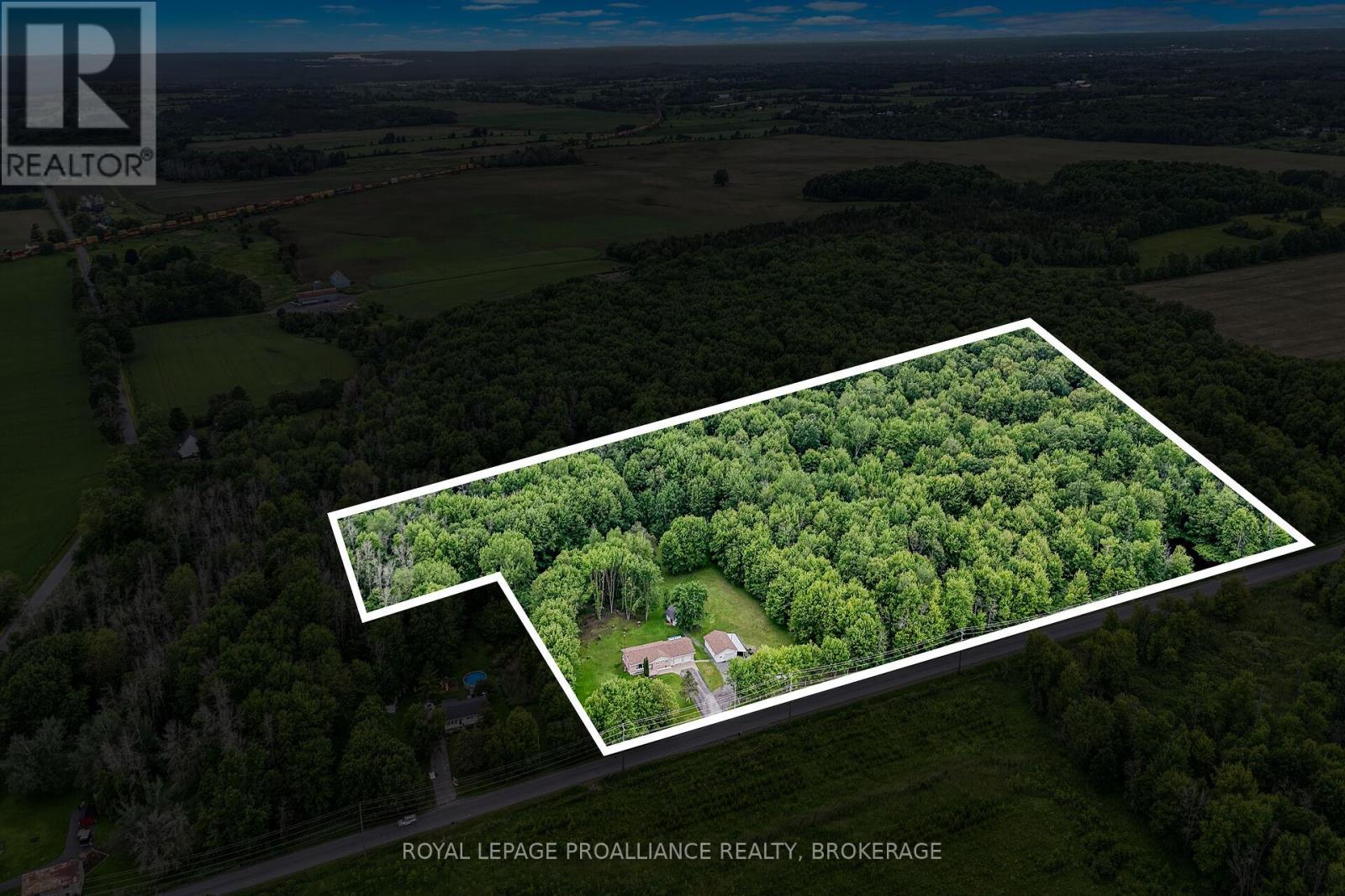 1246 TOWNLINE ROAD - 39