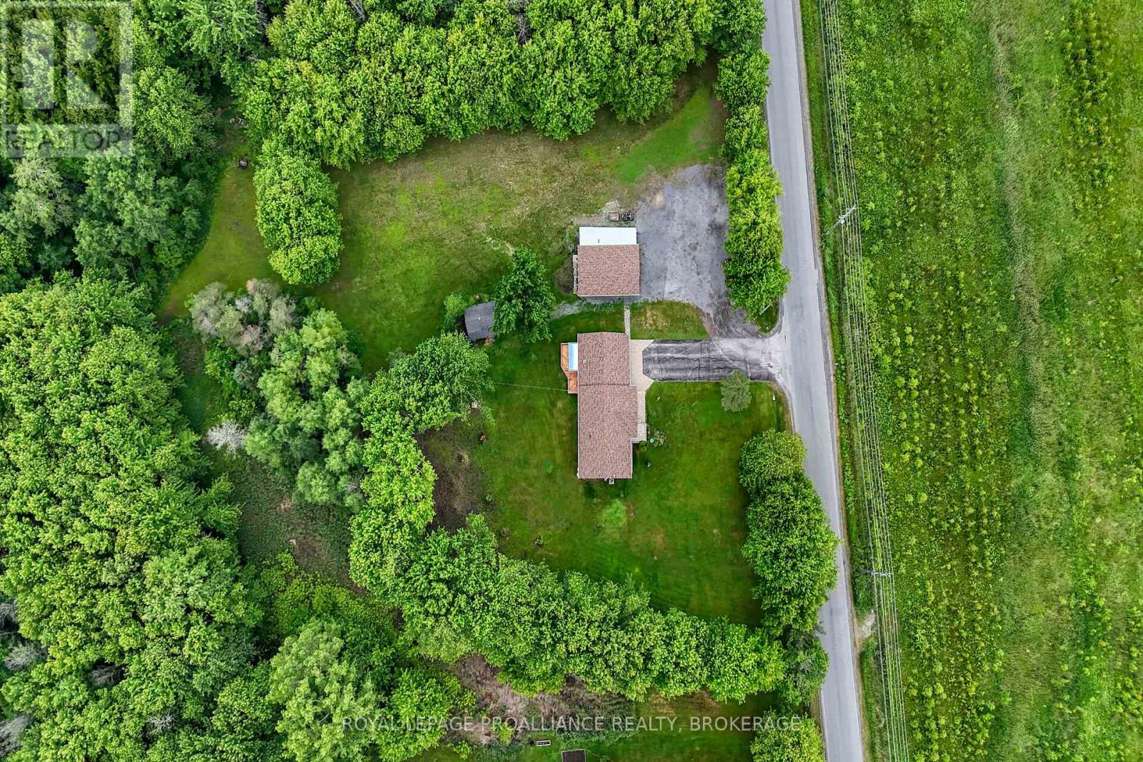 1246 TOWNLINE ROAD - 40