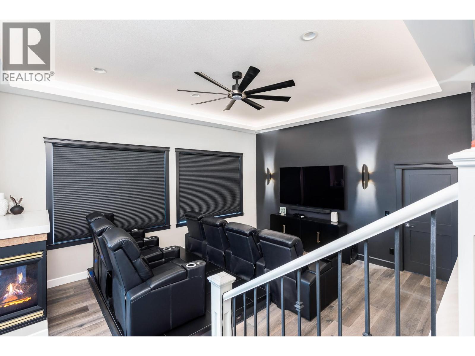 2328 Arthur Court - 43