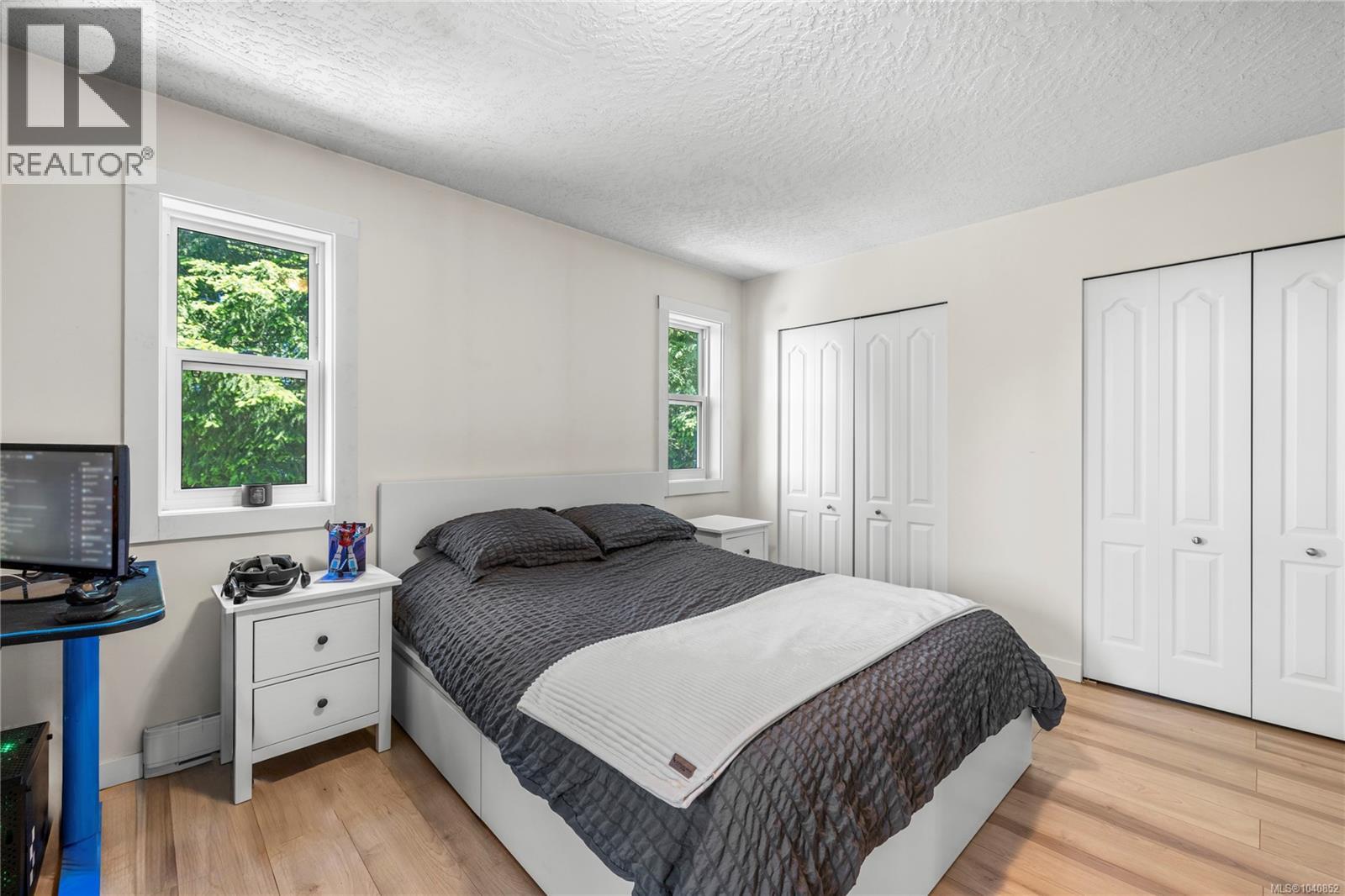 1691 Meadowood Way, Qualicum Beach