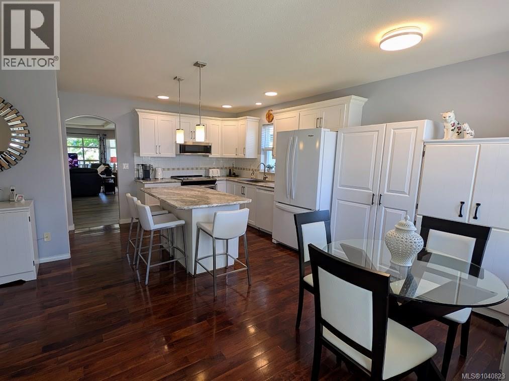 886 Stanhope Rd - 20