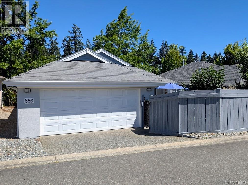 886 Stanhope Rd - 28