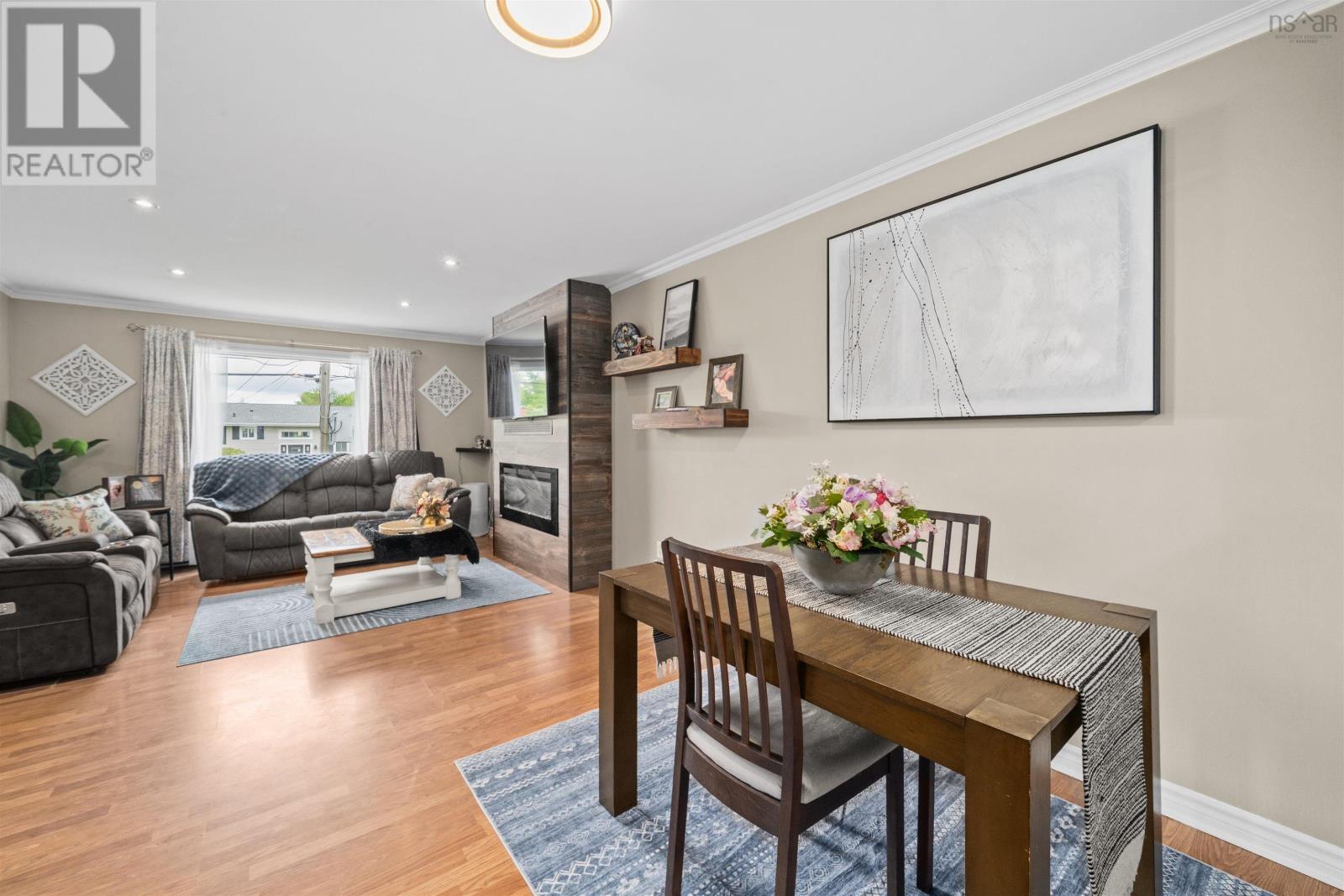 Property 8 of 33 of 32 Merrimac Drive