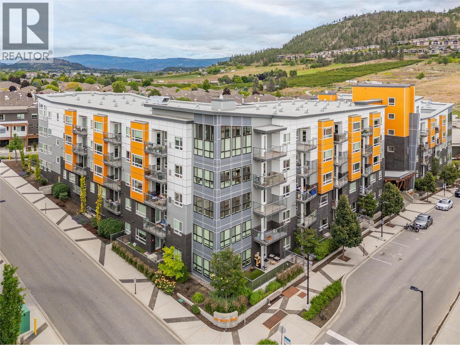 #417 722 Valley Road - 37