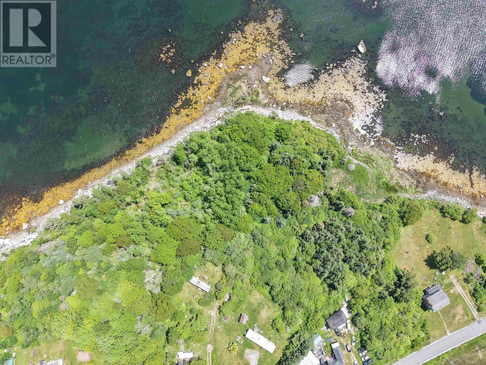 Property 13 of 19 of Lot Central Port Mouton Road