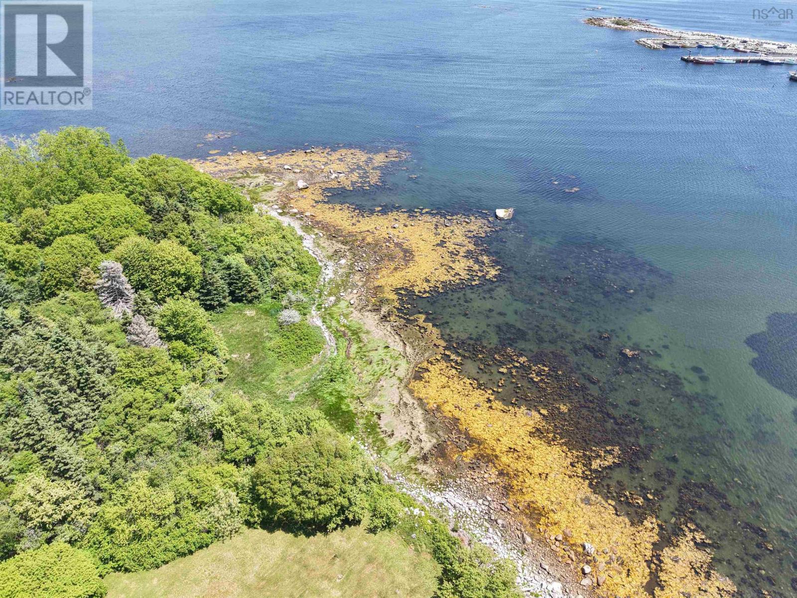 Property 17 of 19 of Lot Central Port Mouton Road