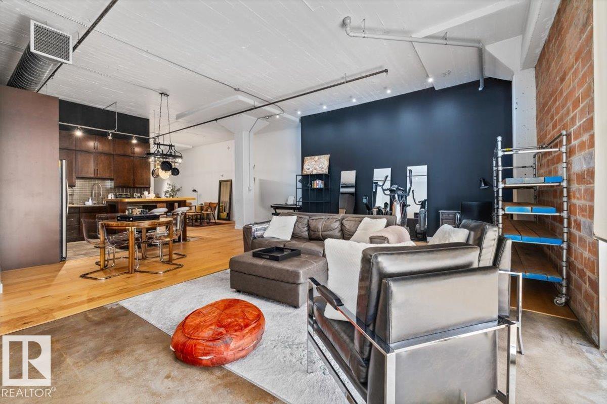 #237 10309 107 ST NW - 16