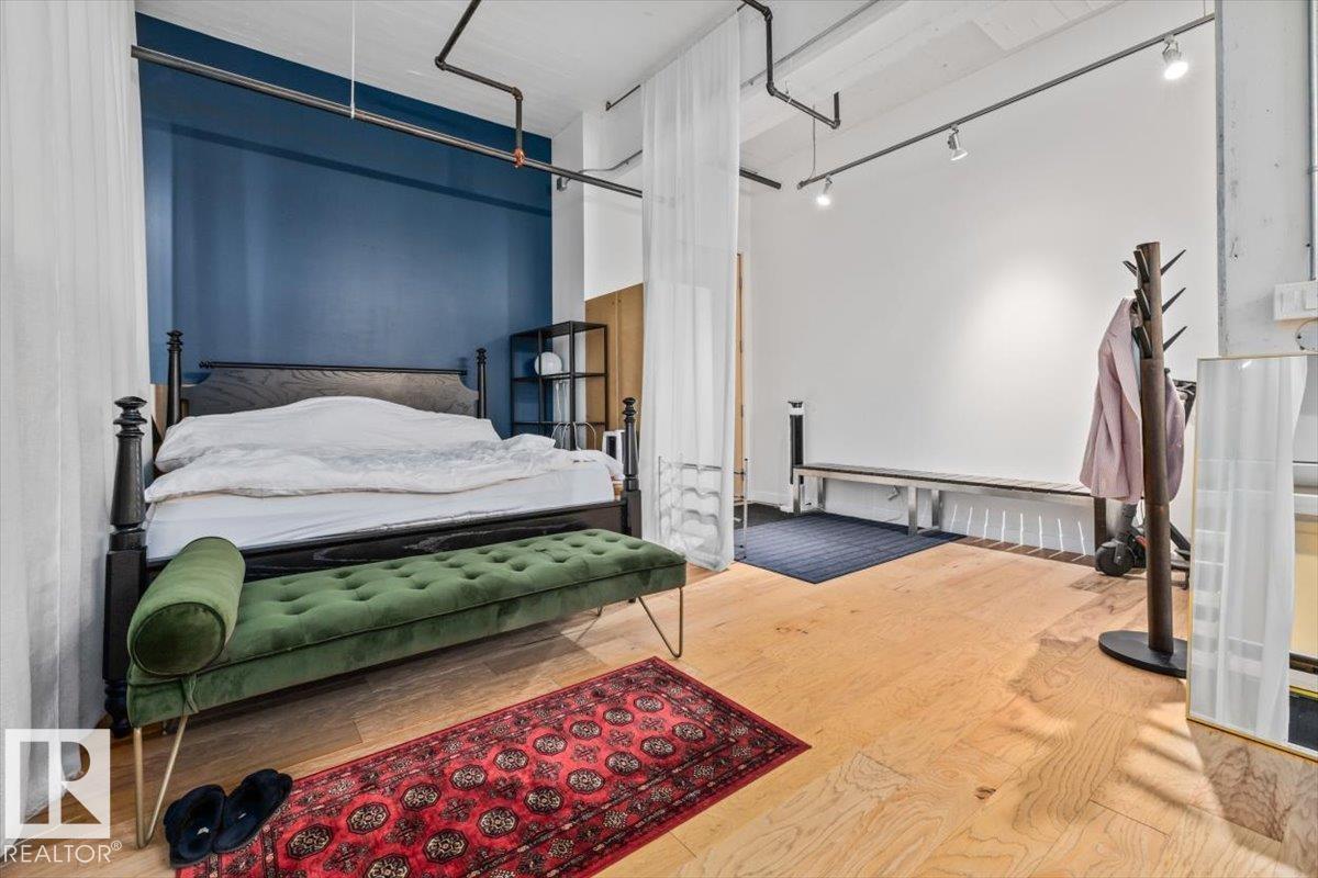 #237 10309 107 ST NW - 24