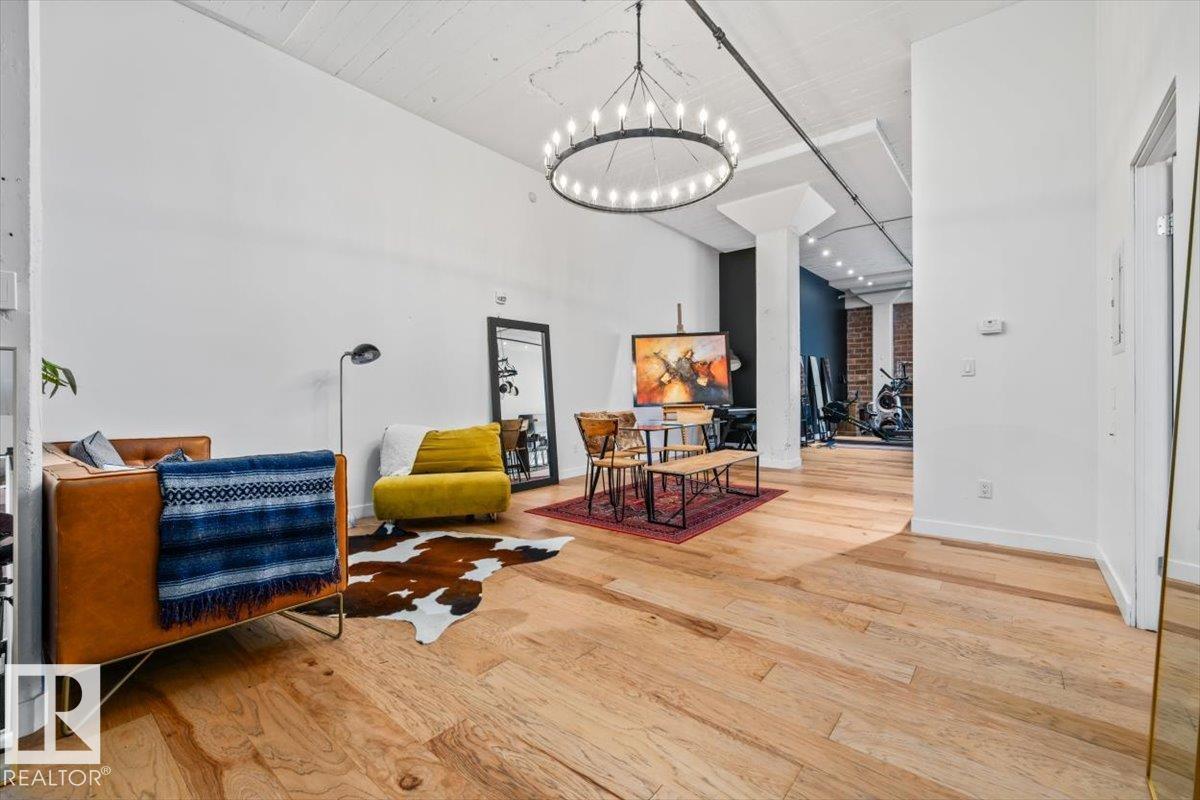#237 10309 107 ST NW - 3