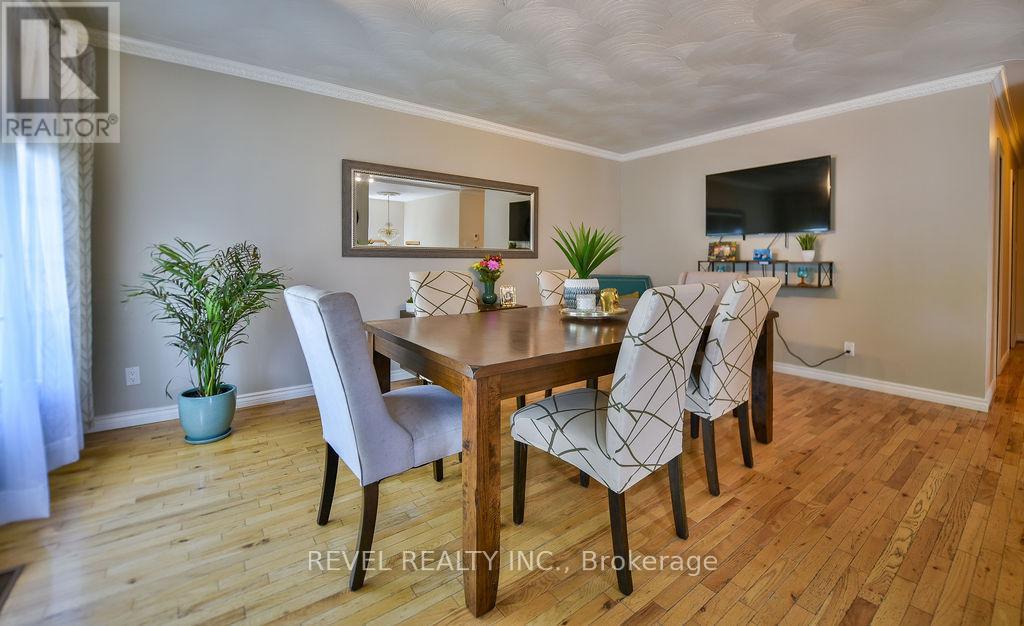 284 JOSEPH STREET - 5
