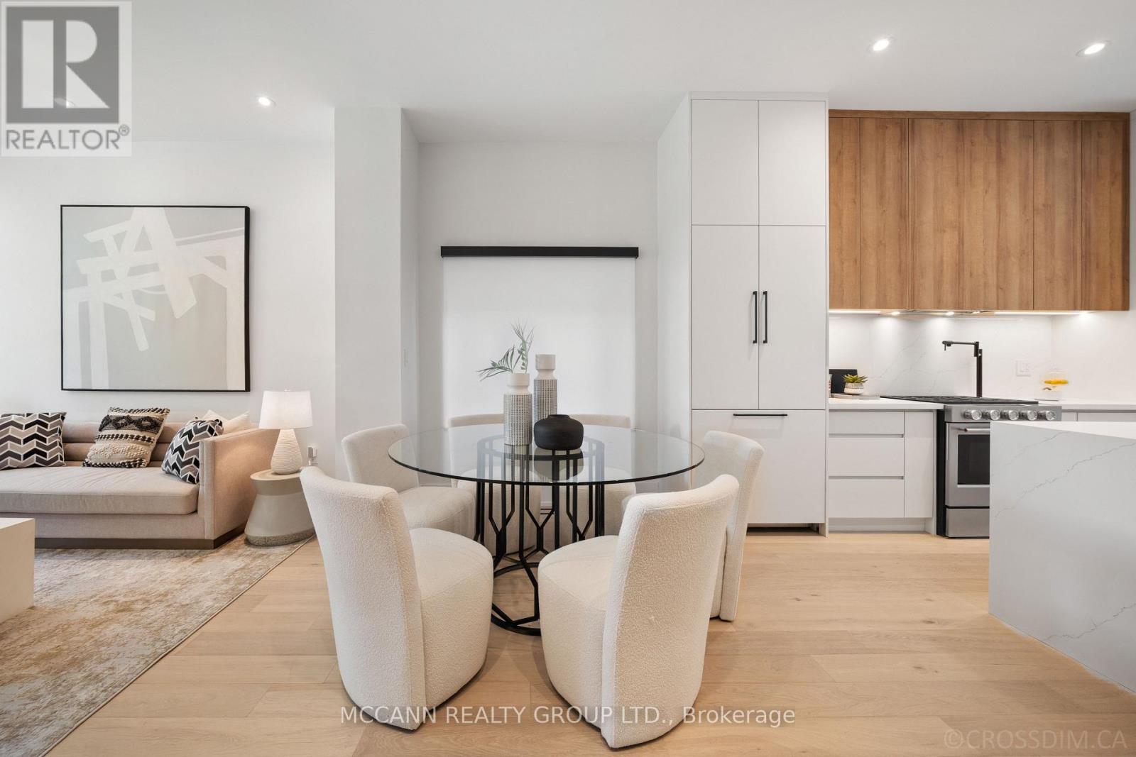311 WYCHWOOD AVENUE - 10