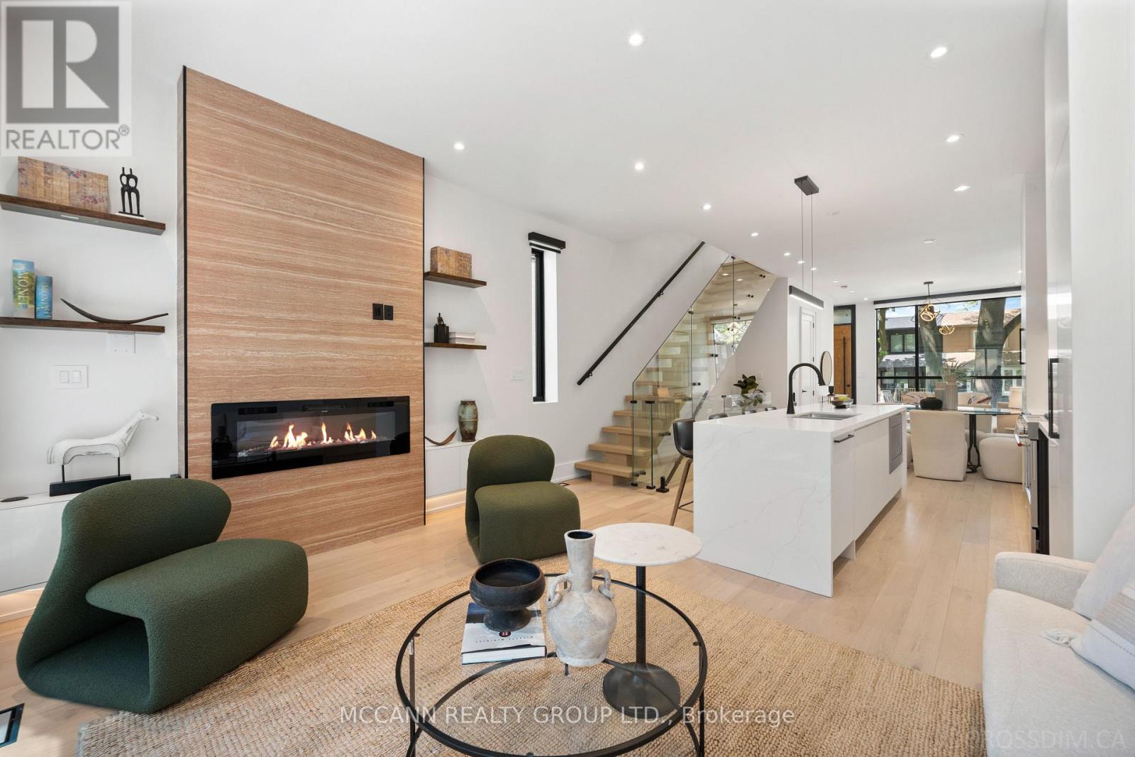311 WYCHWOOD AVENUE - 17