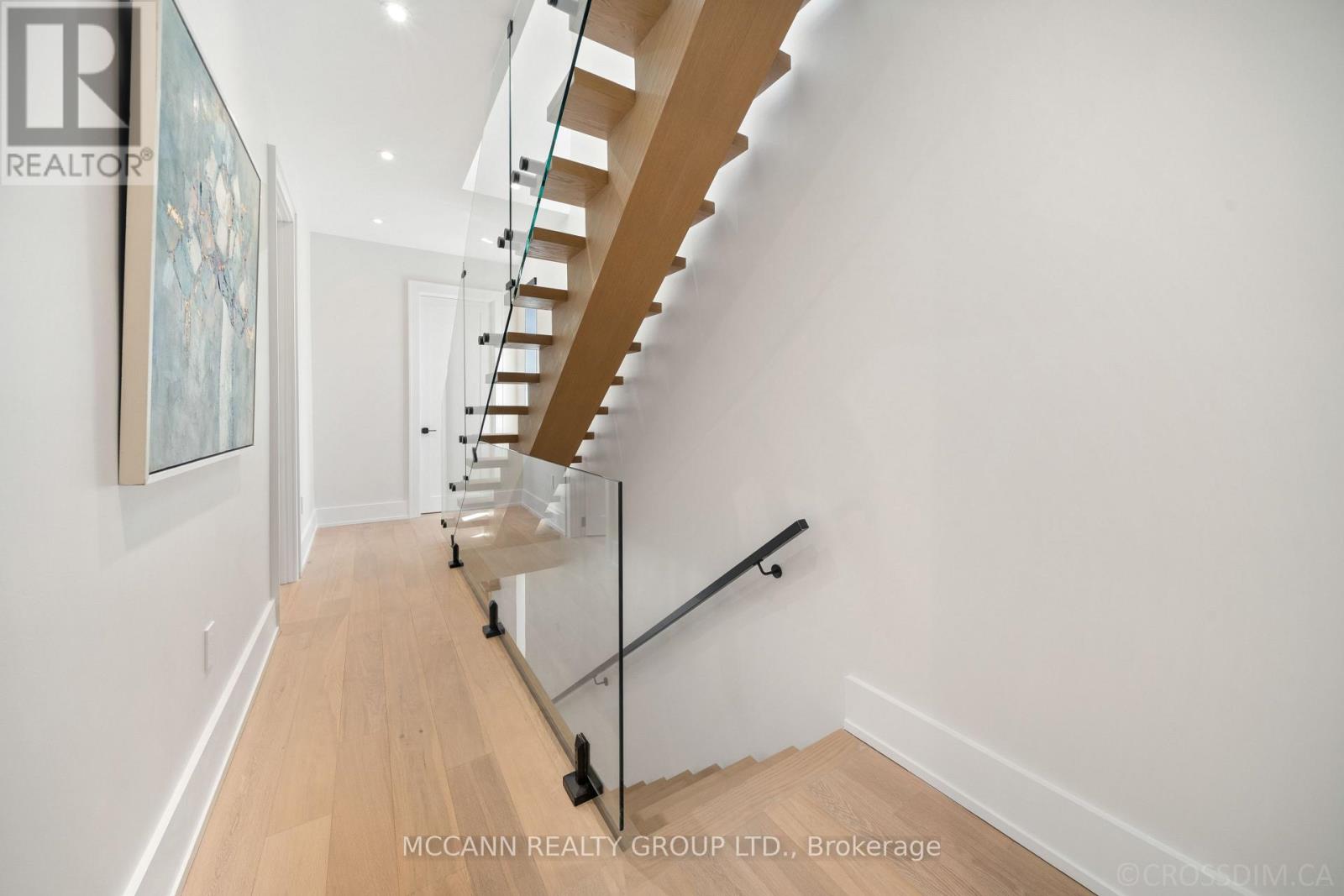 311 WYCHWOOD AVENUE - 19