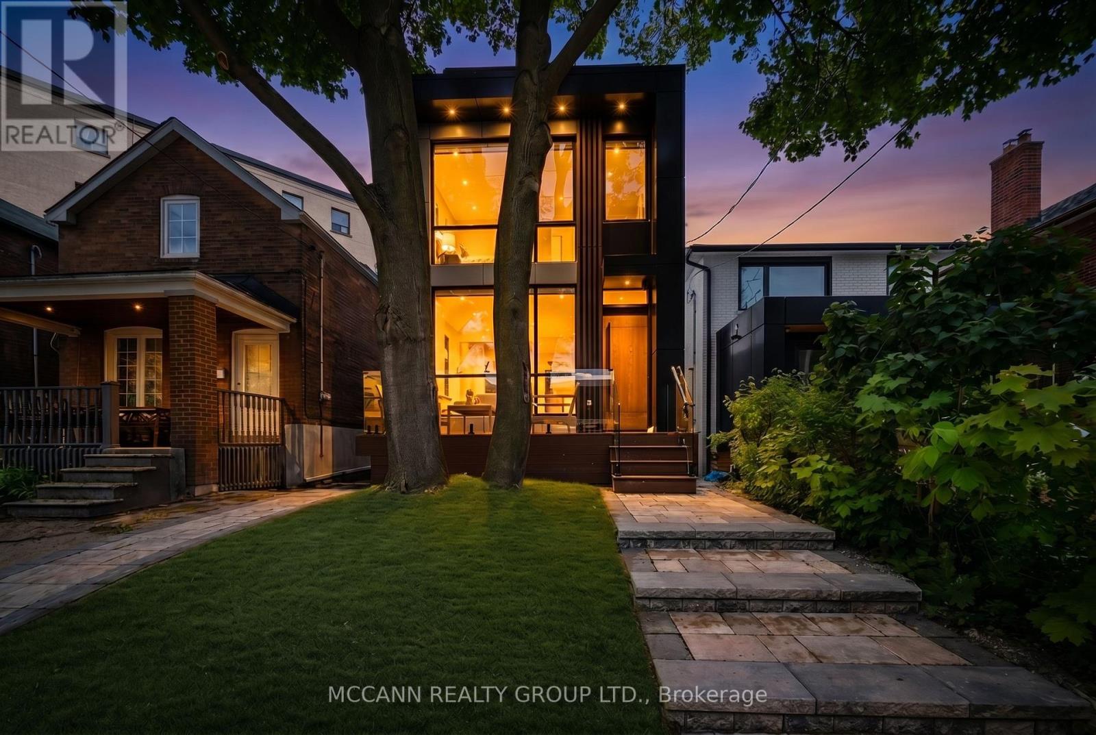 311 WYCHWOOD AVENUE - 2