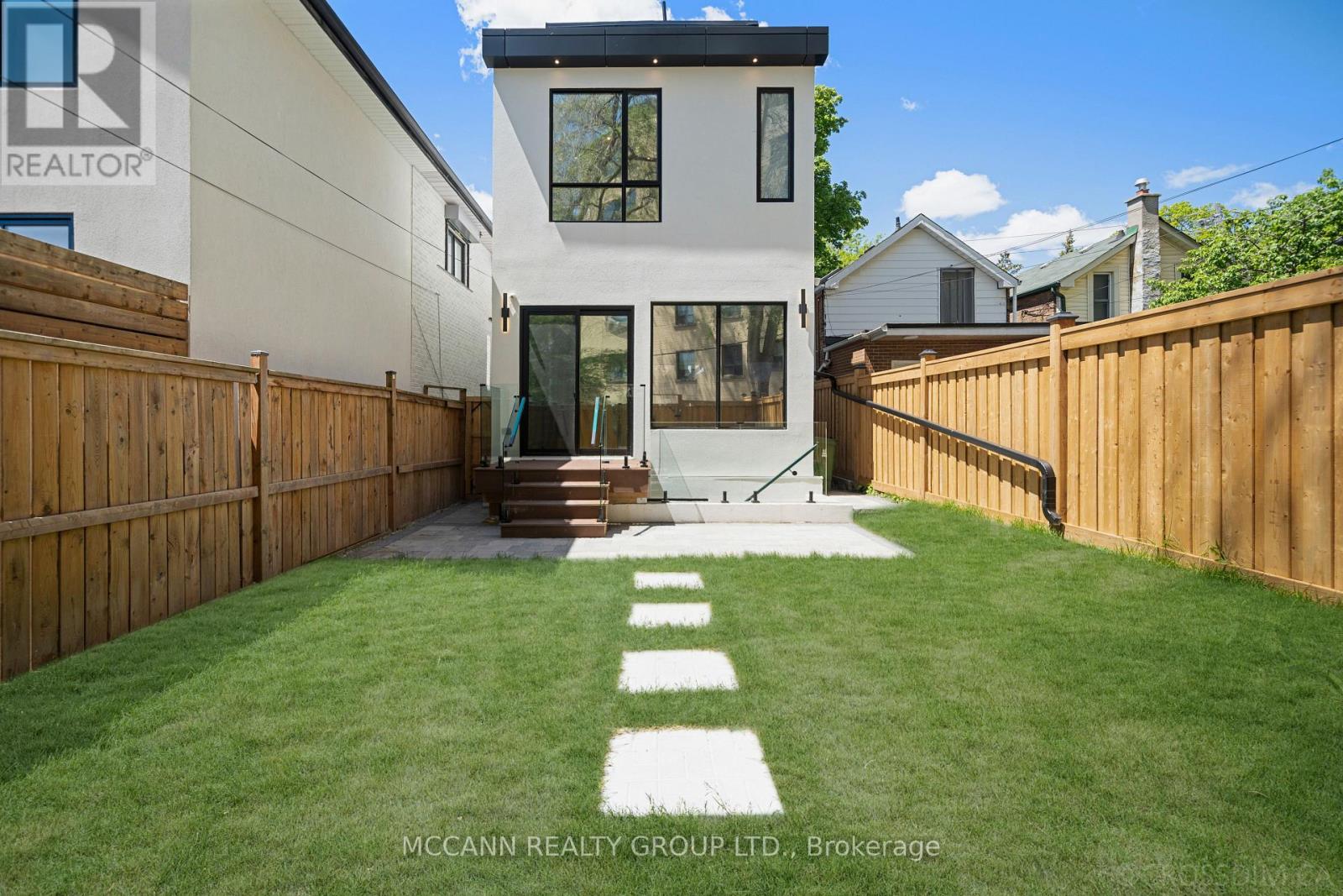 311 WYCHWOOD AVENUE - 47