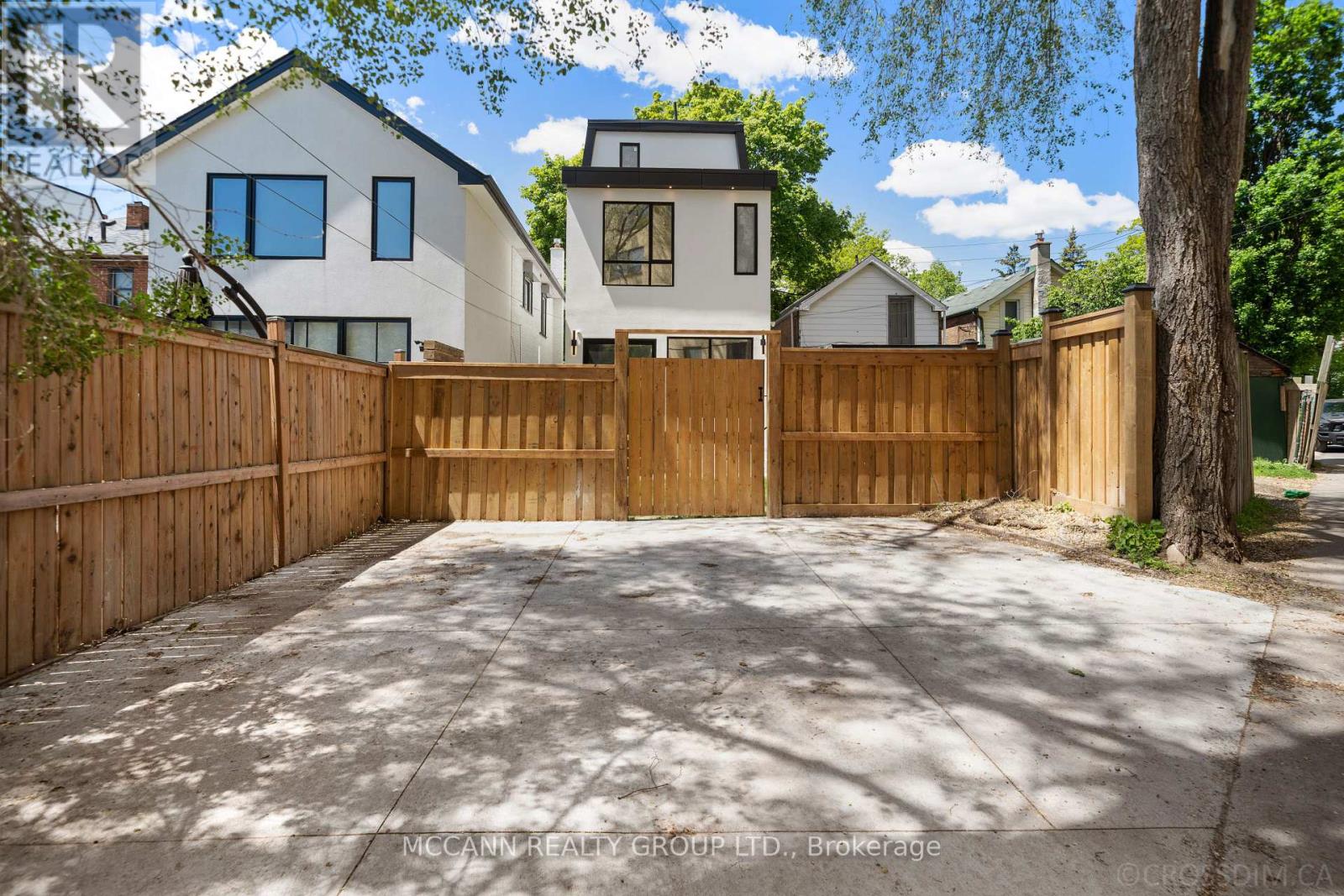 311 WYCHWOOD AVENUE - 49