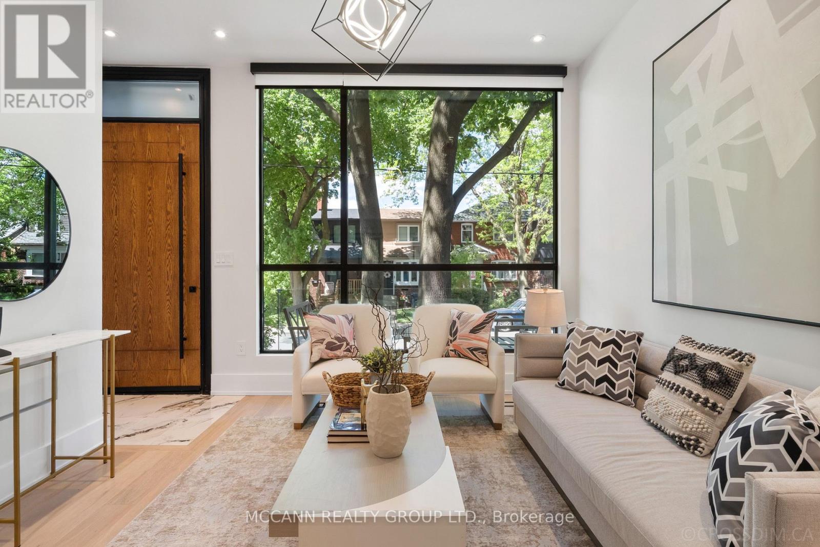 311 WYCHWOOD AVENUE - 7