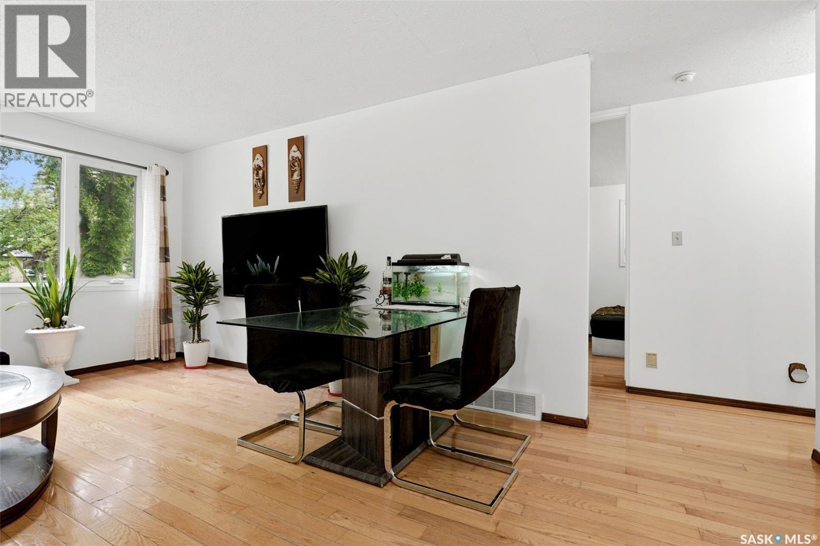2949 Grant ROAD - 14