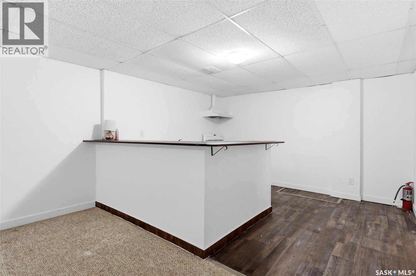 2949 Grant ROAD - 25