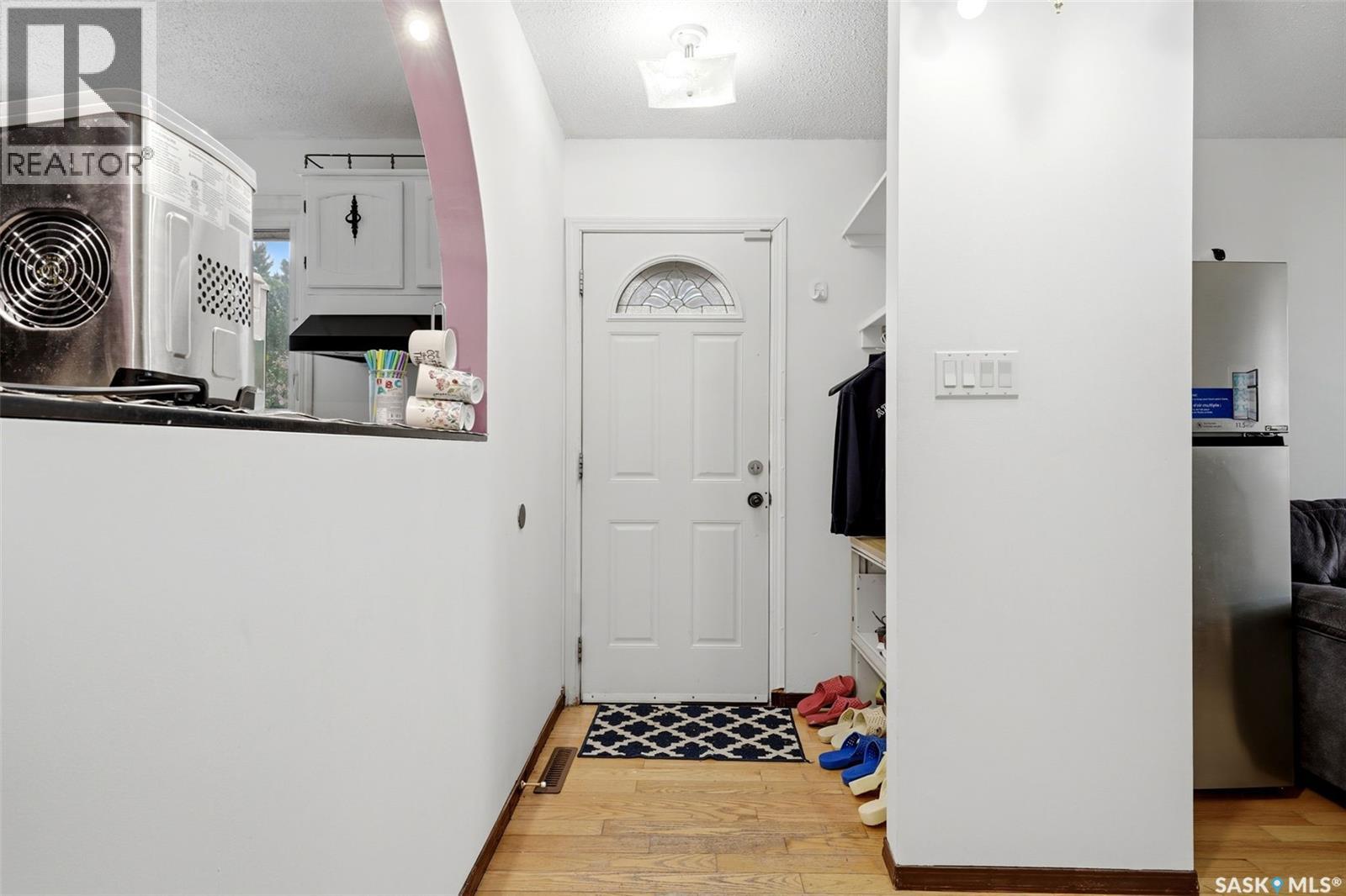 2949 Grant ROAD - 3