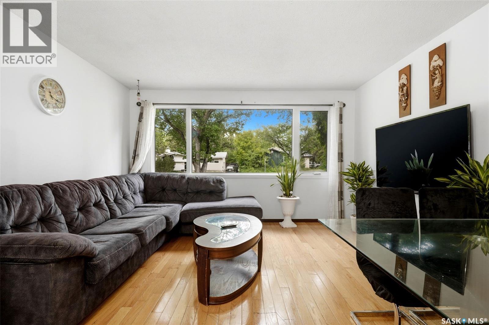 2949 Grant ROAD - 4