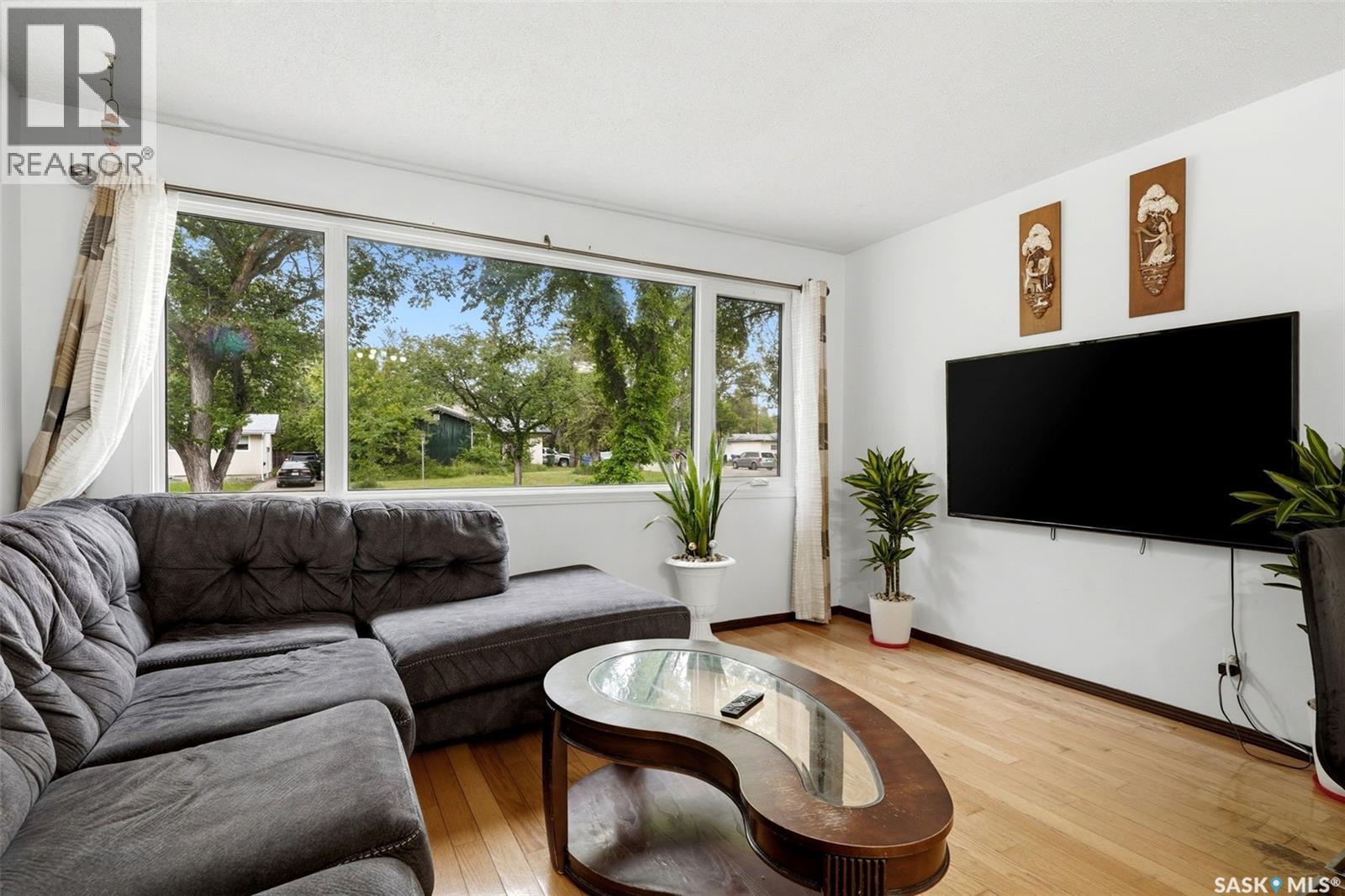 2949 Grant ROAD - 5