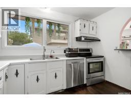Den - 2949 Grant Road, Regina, SK S4S5G6 Photo 9