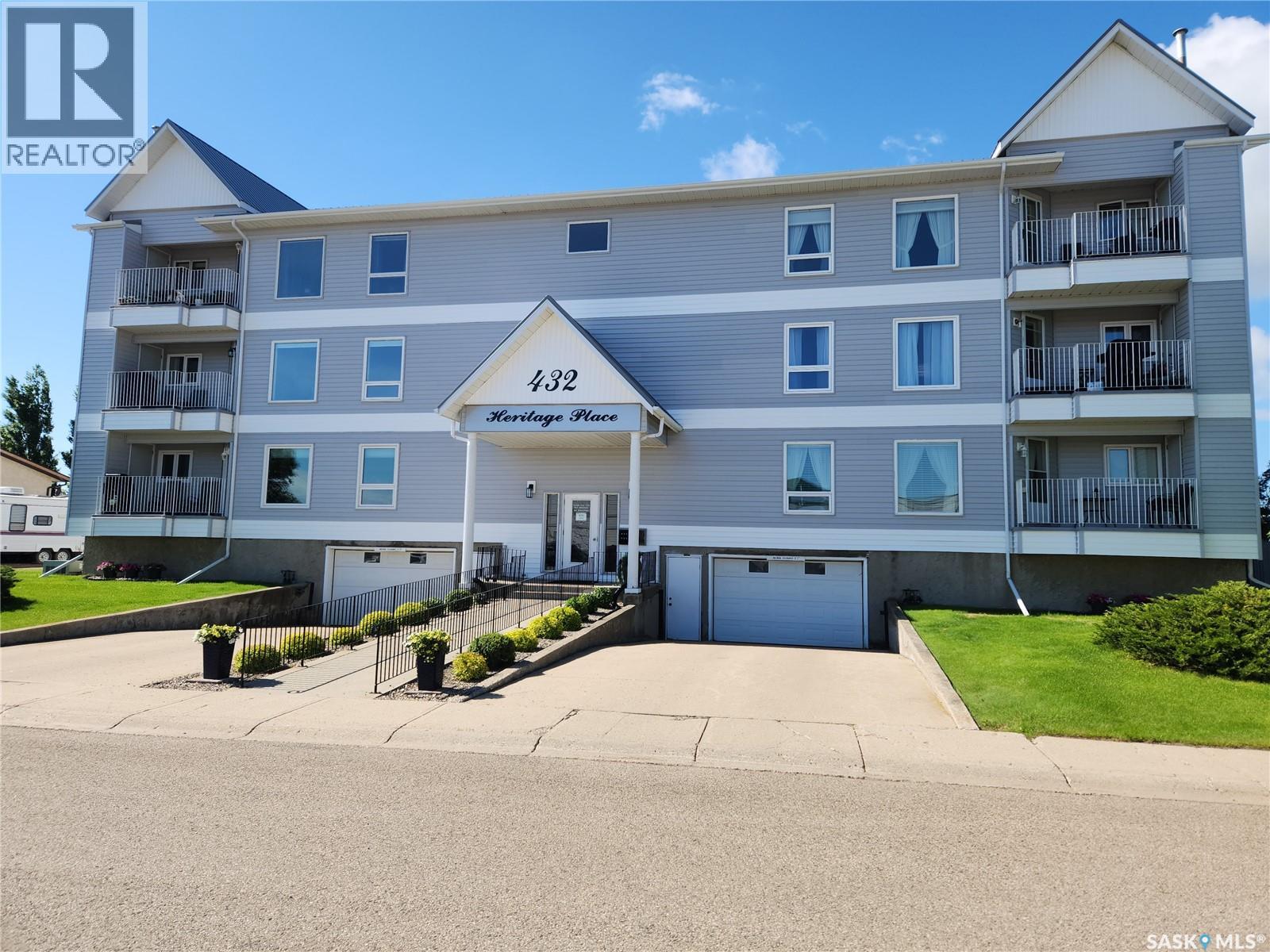#103 432 Heritage DRIVE - 1