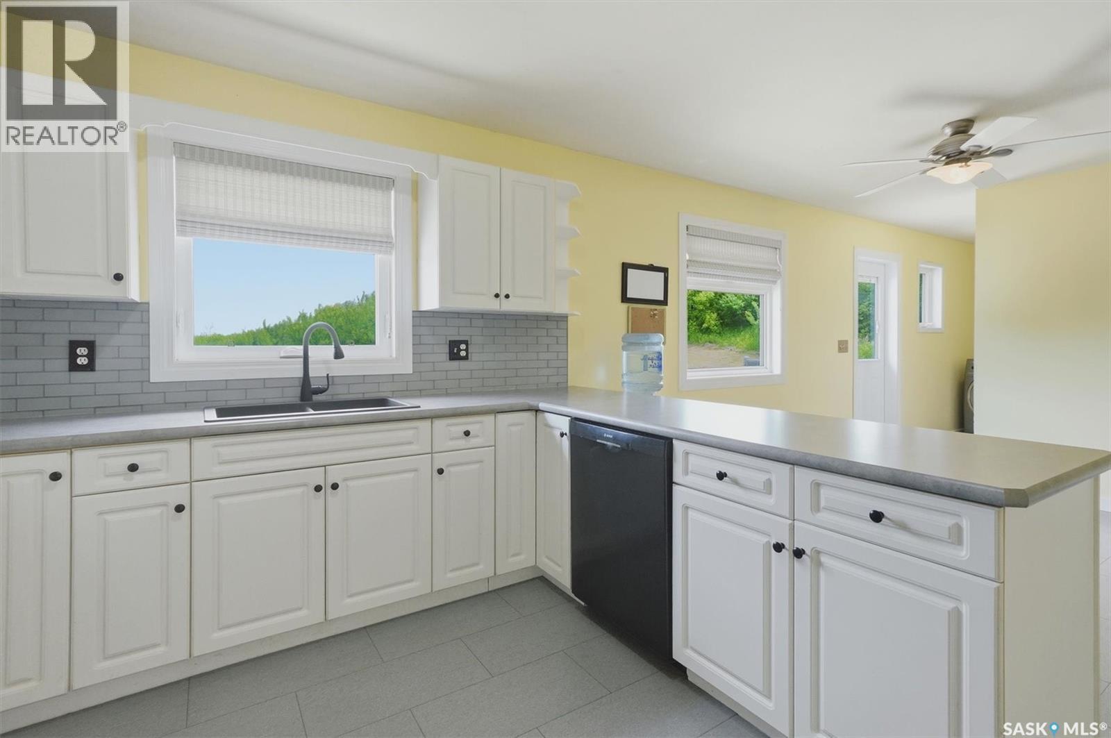 343 Ike Thiessen Road - photo 5