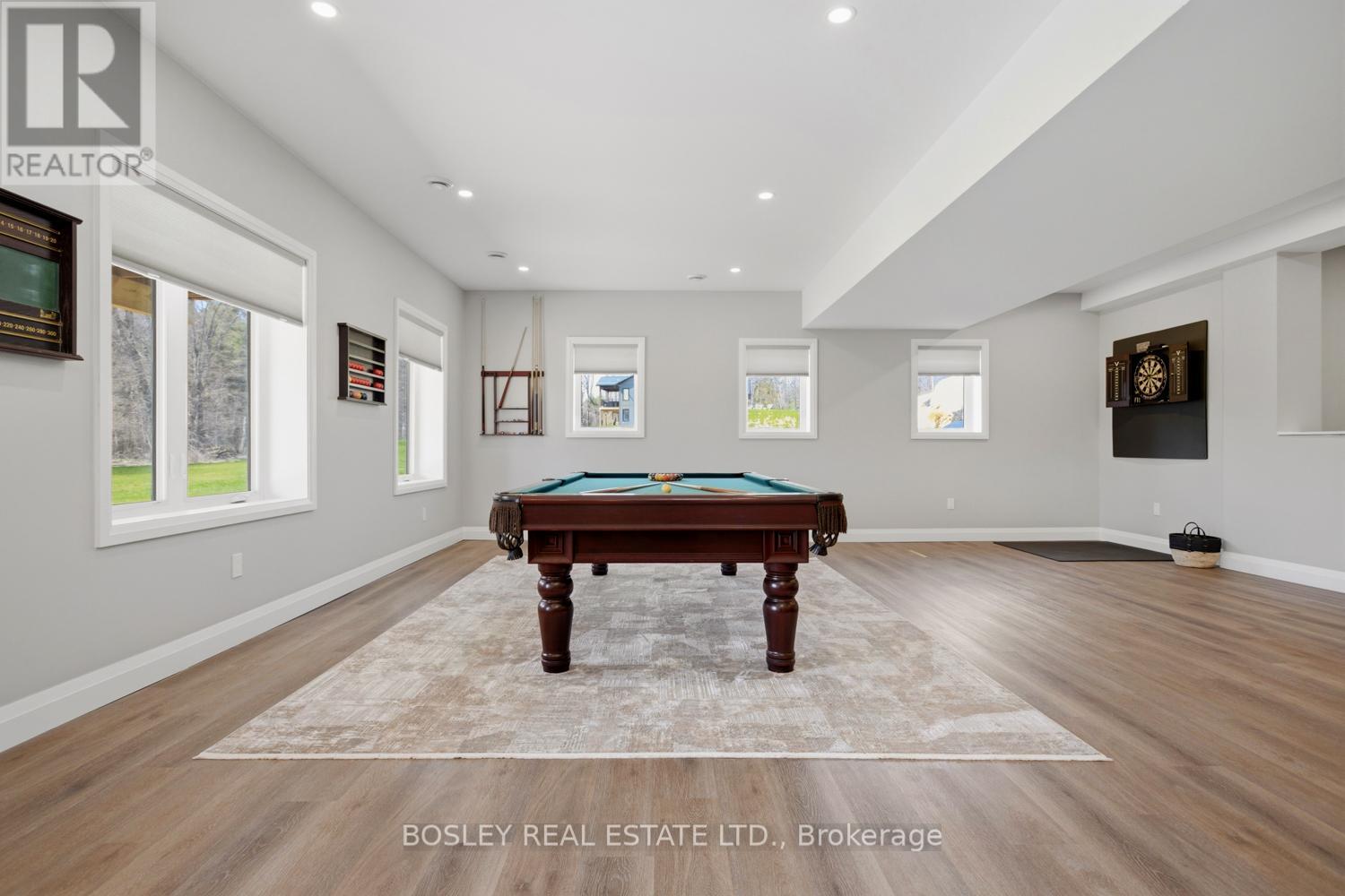3922 KENNEDY ROAD - 36