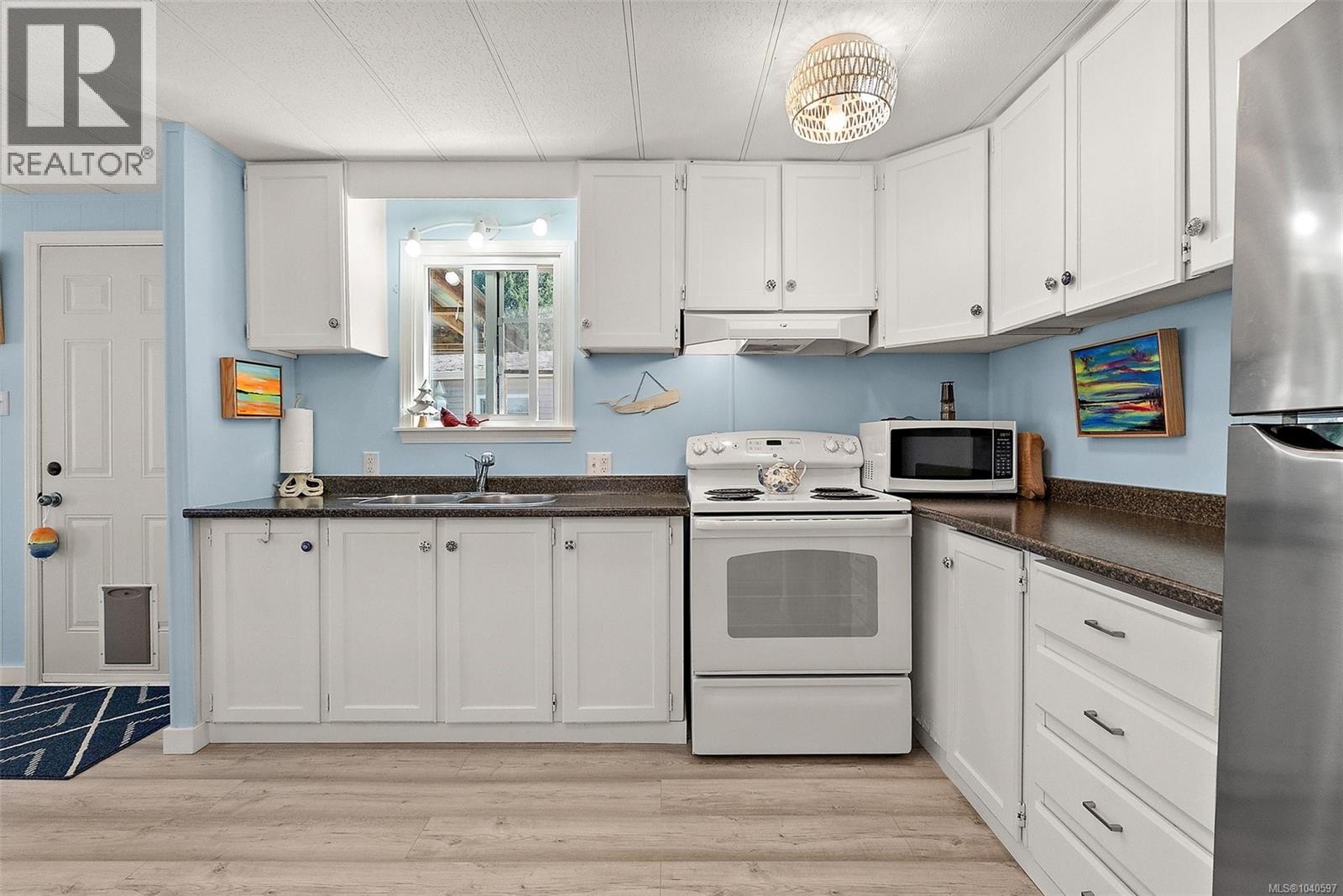 #21 3449 Hallberg Rd - 6