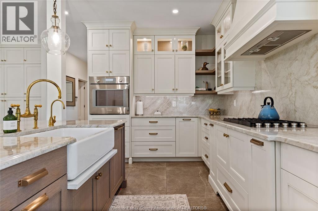 261 RUGGABER DRIVE - 14