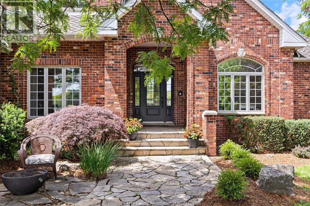 261 RUGGABER DRIVE - 4