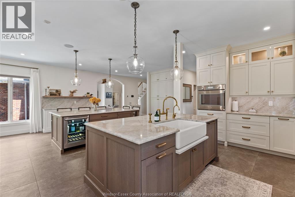 261 RUGGABER DRIVE - 18