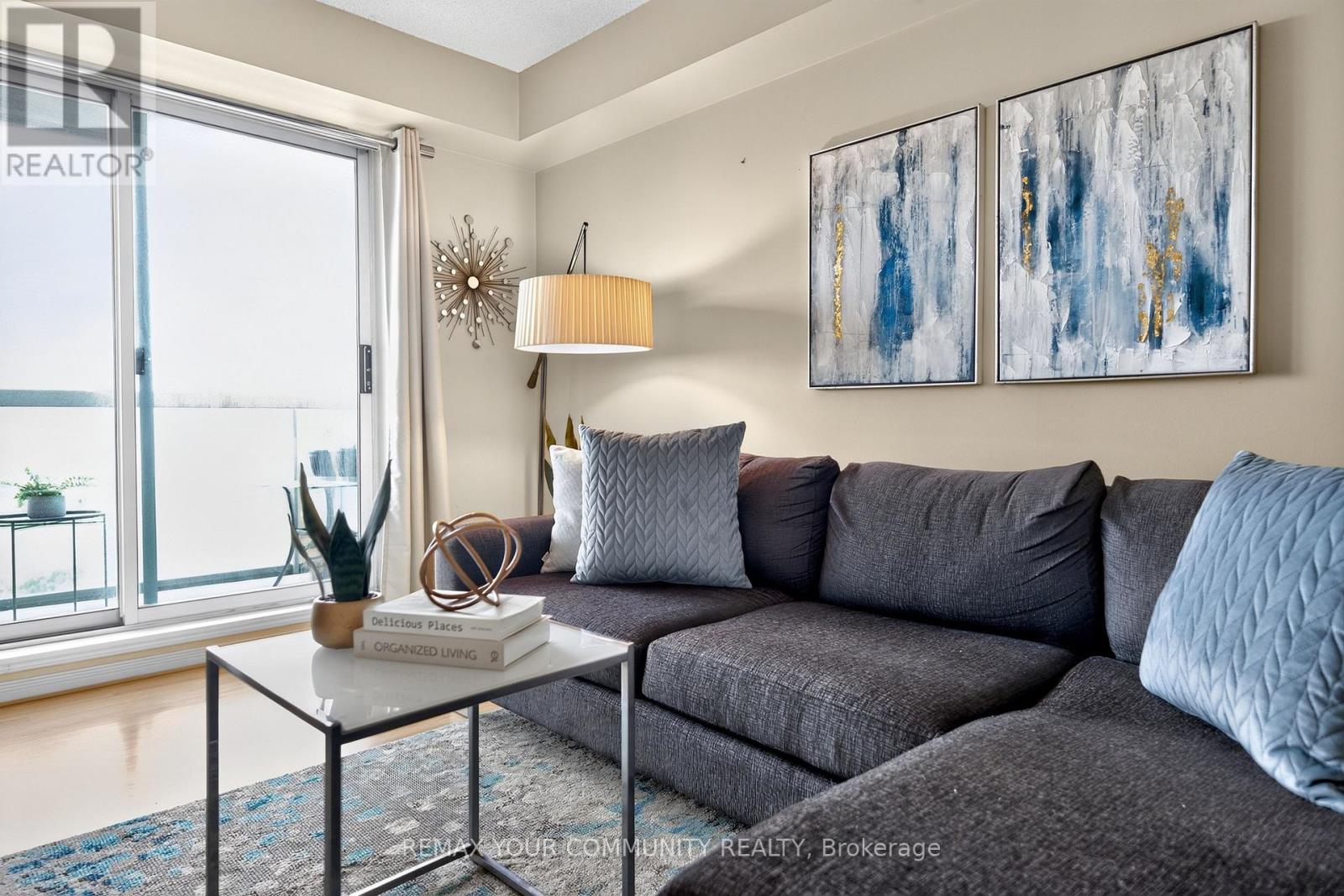 #721 3 ELLESMERE STREET - 10