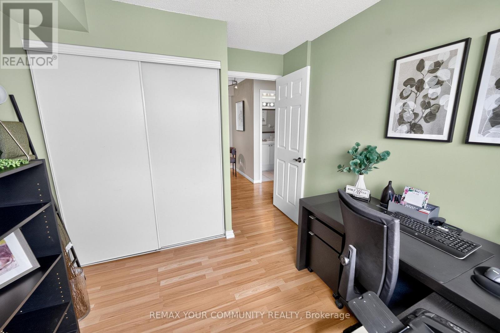 #721 3 ELLESMERE STREET - 28