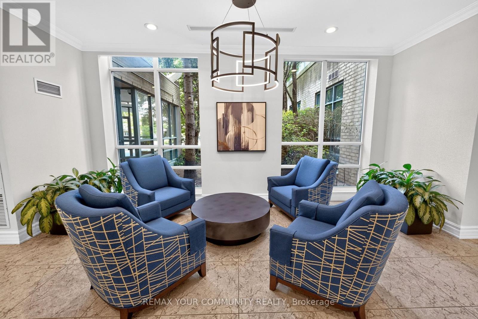#721 3 ELLESMERE STREET - 5