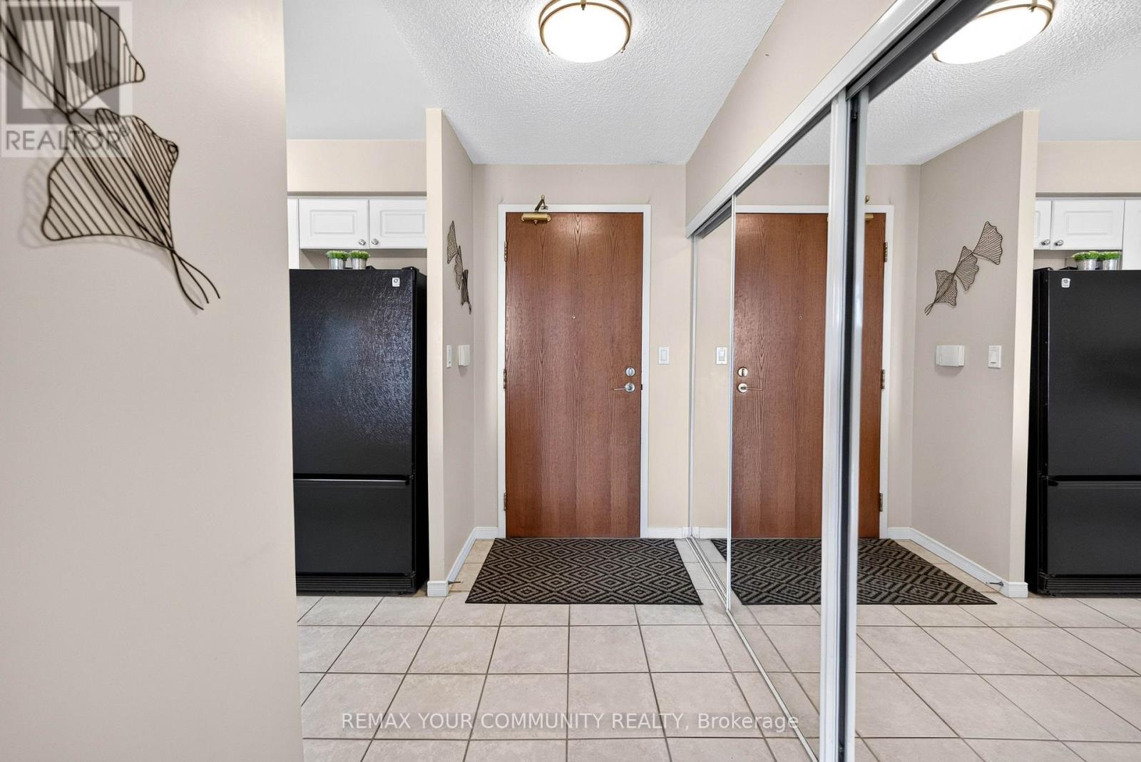 #721 3 ELLESMERE STREET - 6