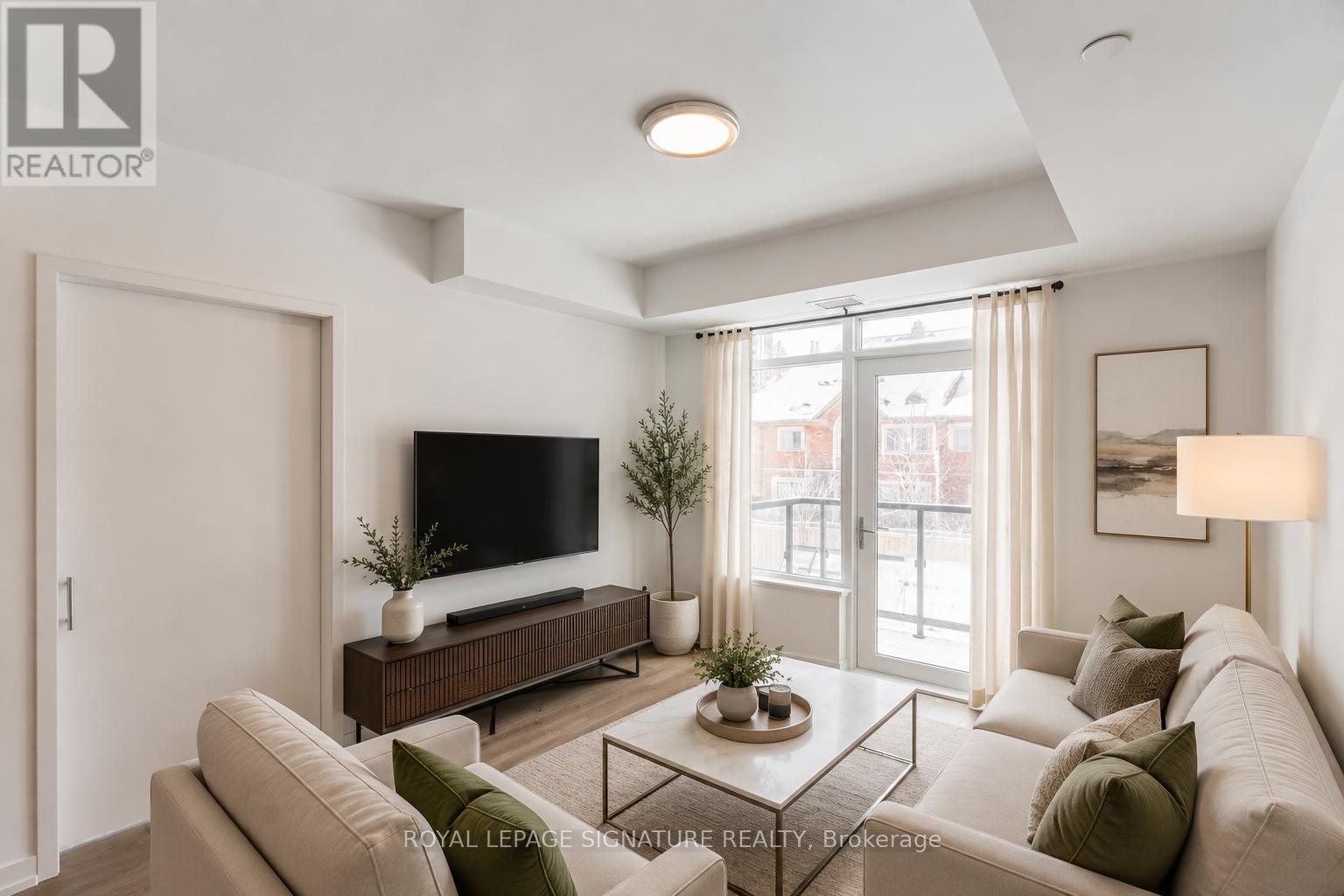 Listing photo of 228 - 8 BEVERLEY GLEN BOULEVARD