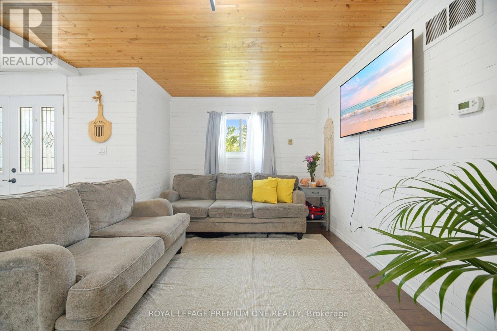 710 ROSE LANE - 23