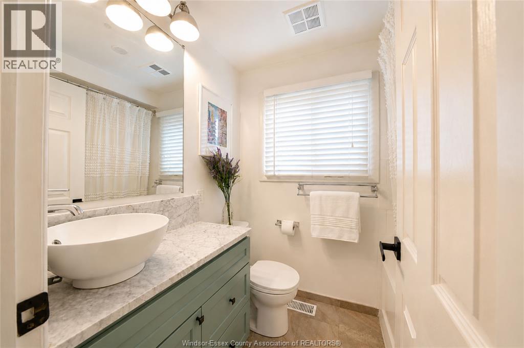 3939 LONGFELLOW - 17