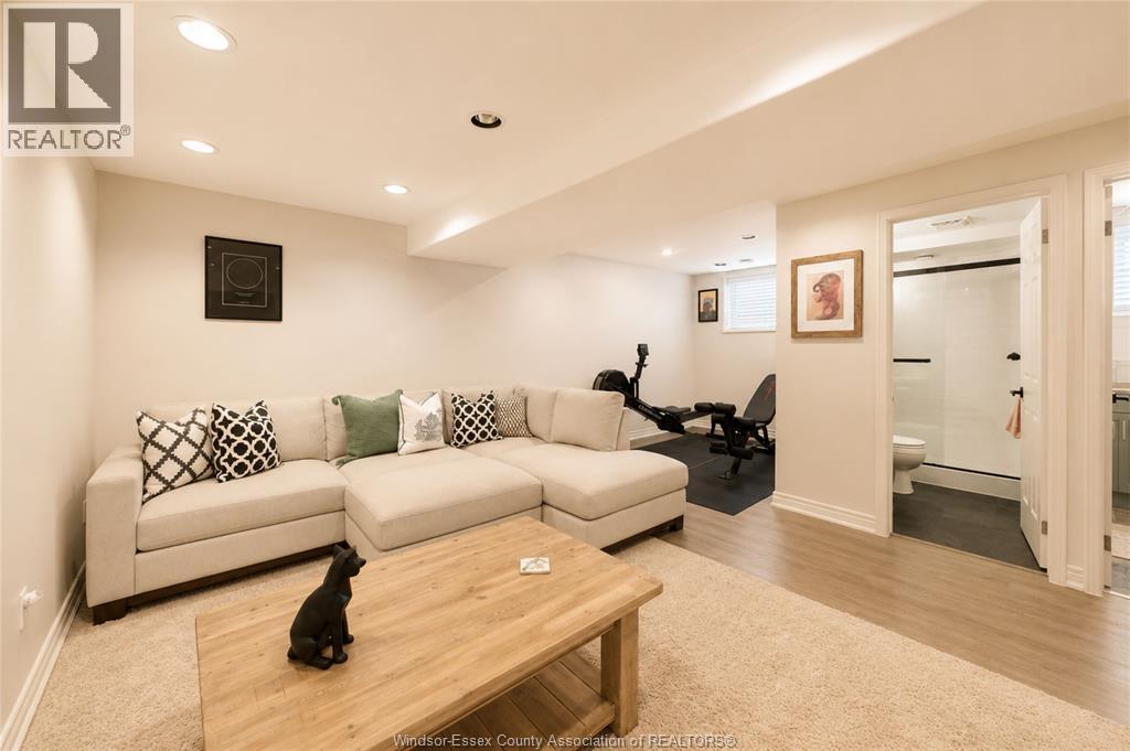 3939 LONGFELLOW - 27
