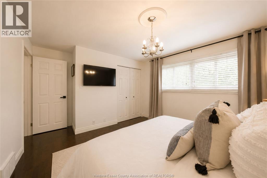 3939 LONGFELLOW - 24