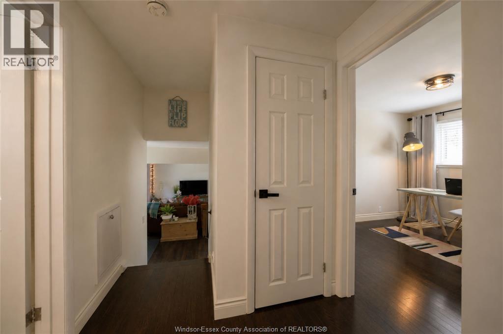 3939 LONGFELLOW - 20