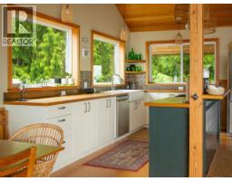 1772 Vancouver Blvd, Savary Island, BC V0N2G0 Photo 13