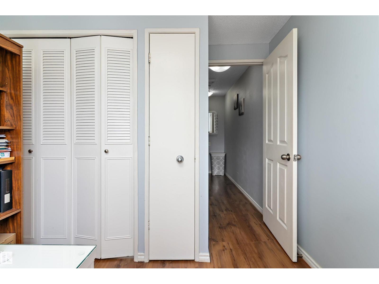 113 MAYFAIR MEWS ME NW — photo 17