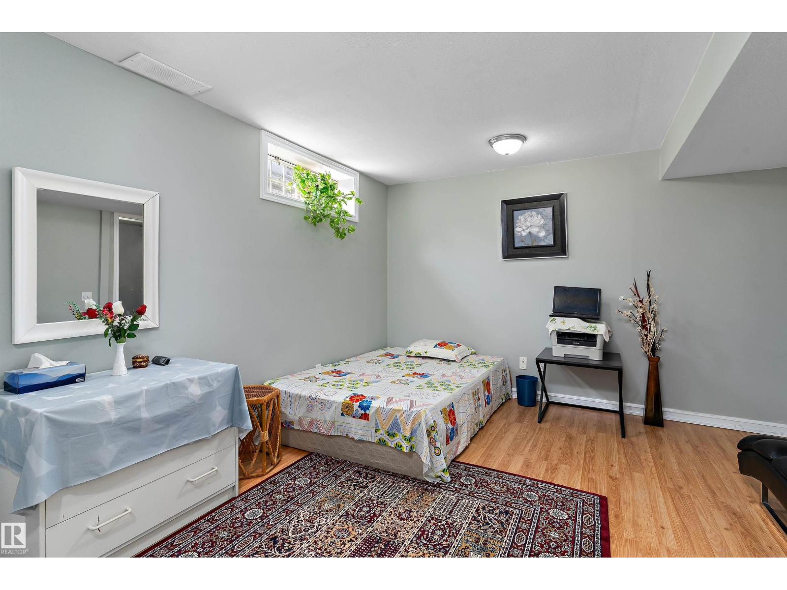 113 MAYFAIR MEWS ME NW — photo 21