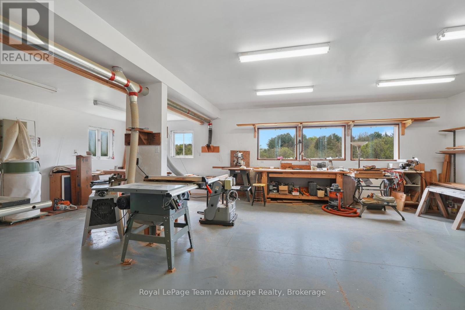 315 LORIMER LAKE ROAD - 28